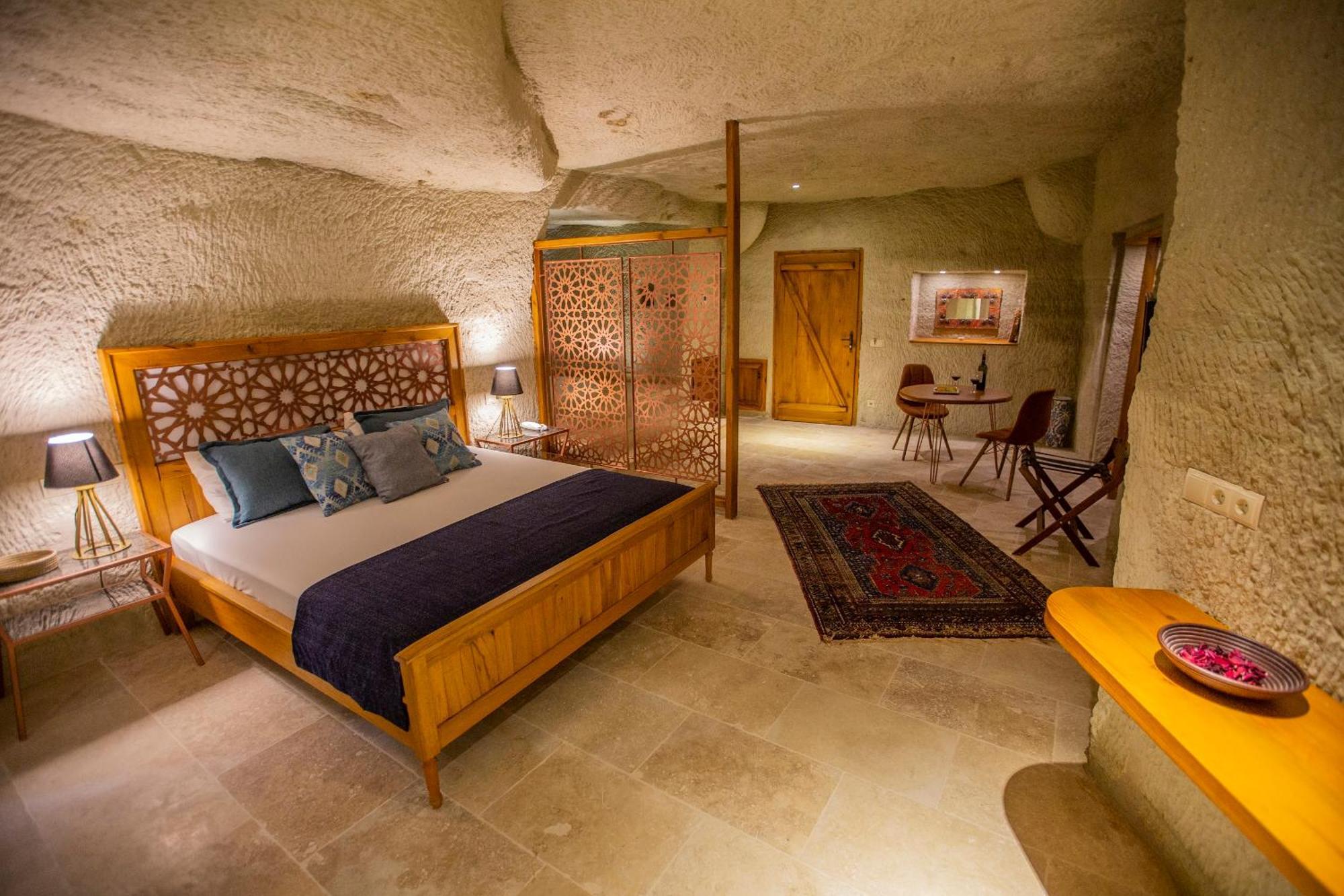 Azure Cave Suites - Cappadocia Goreme Exterior photo