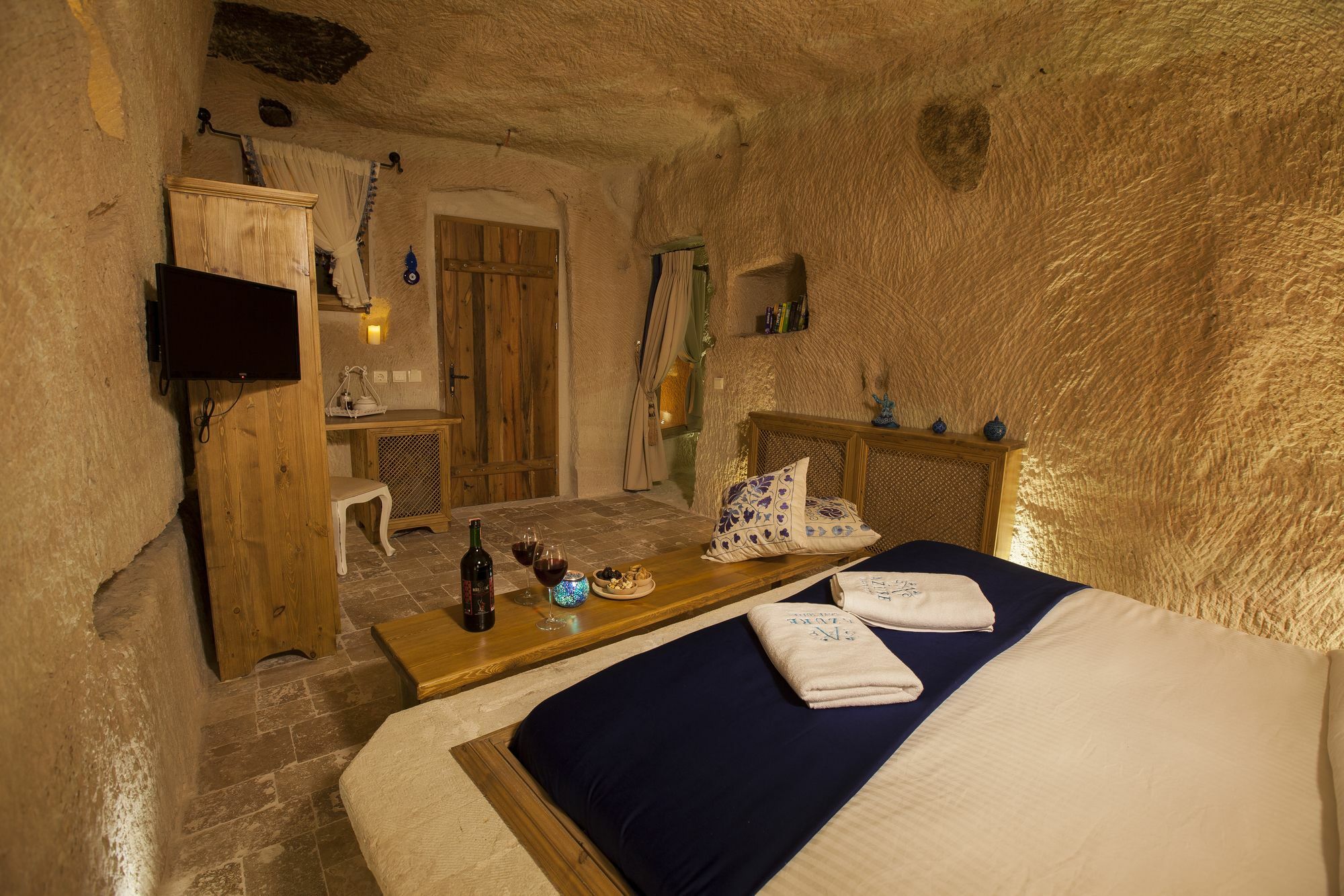 Azure Cave Suites - Cappadocia Goreme Exterior photo