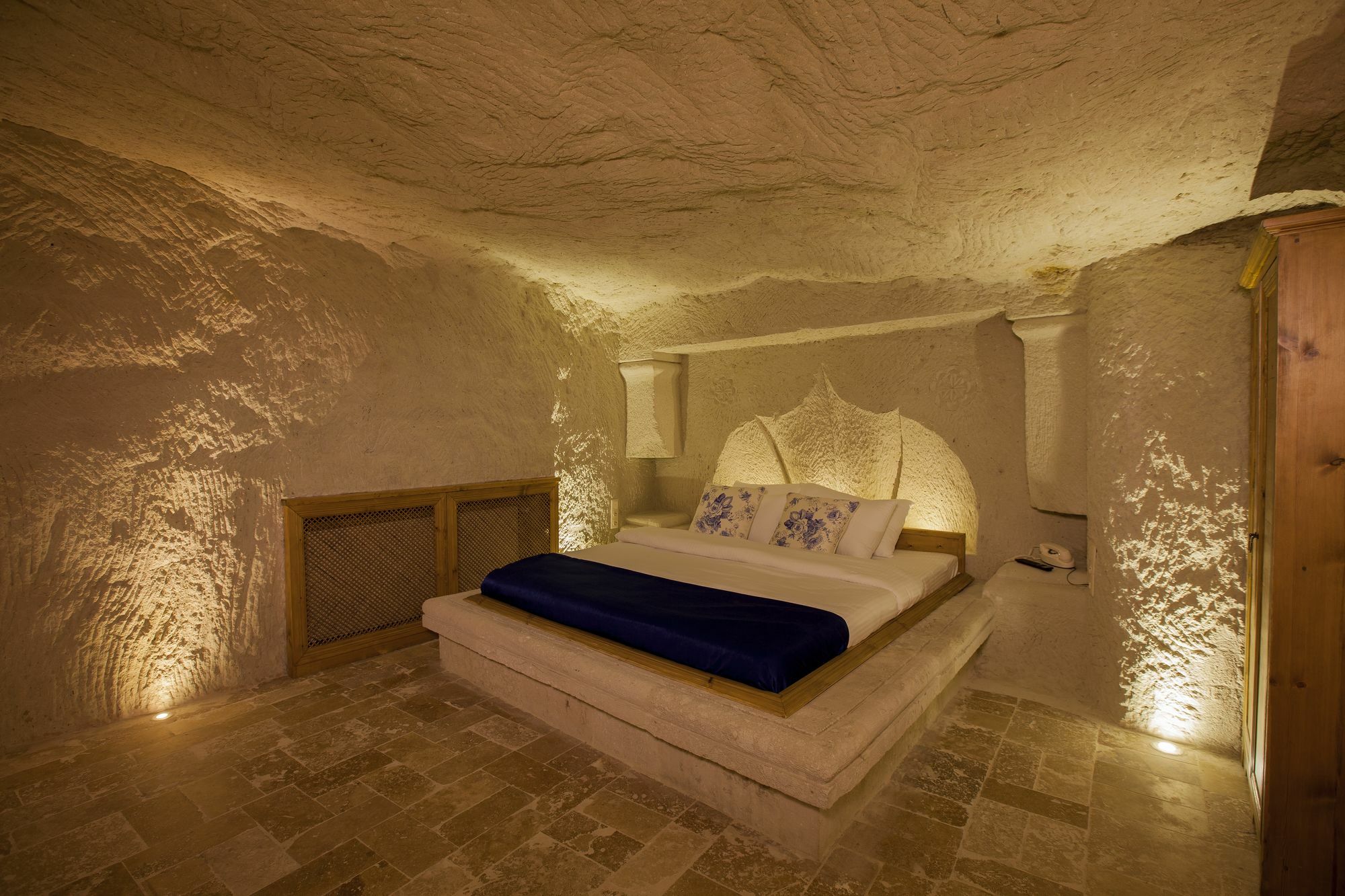 Azure Cave Suites - Cappadocia Goreme Exterior photo